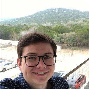 Meet your Posher, Colby